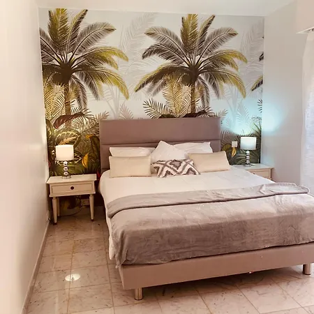 Dolce A La Francaise Menton