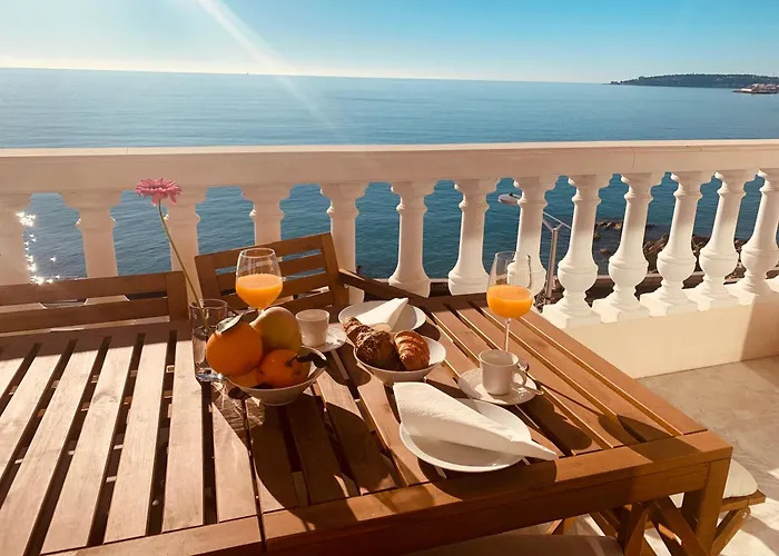 Dolce A La Francaise 公寓